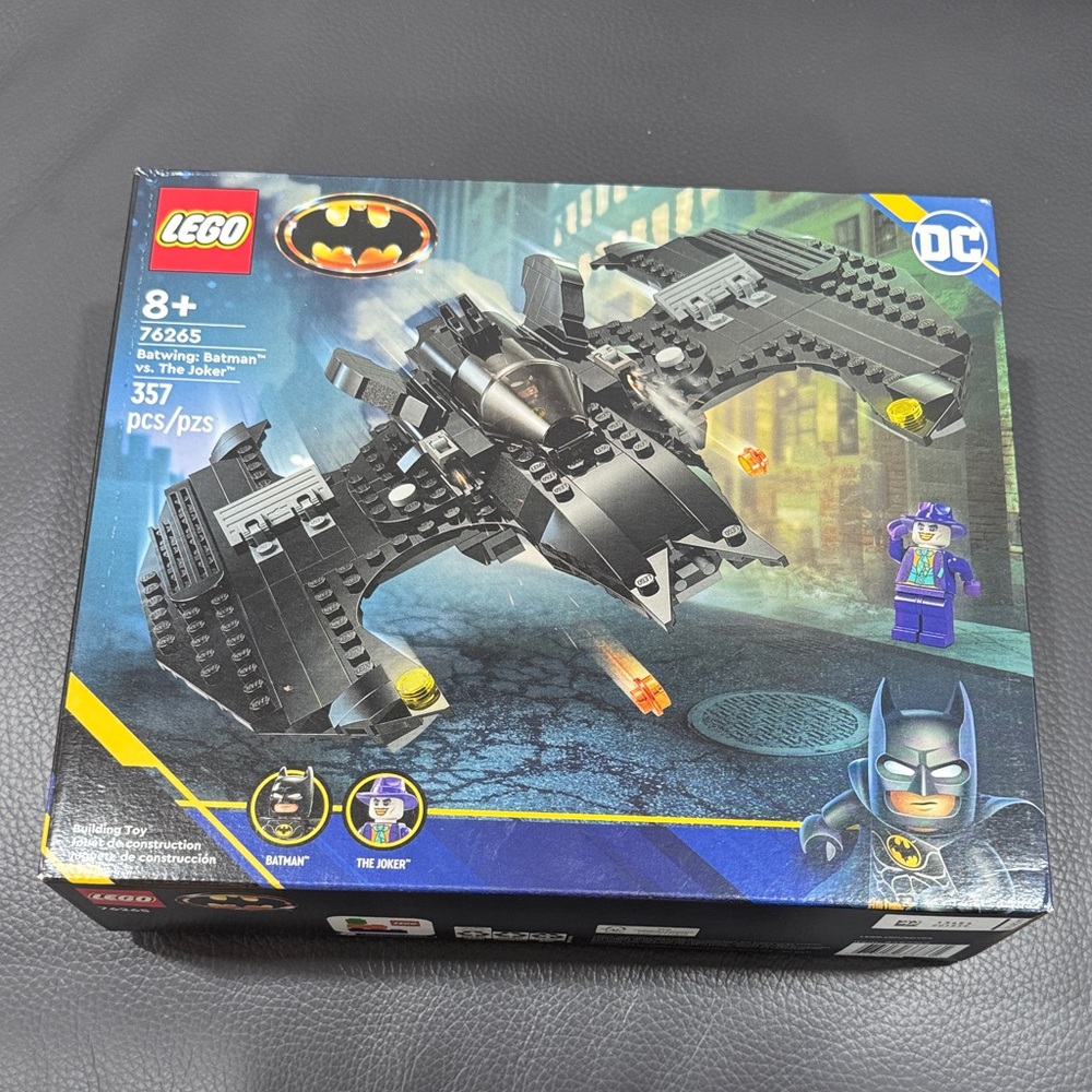 LEGO DC Batwing Set - Black and Yellow